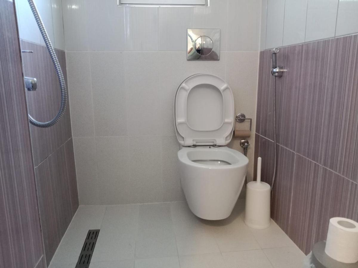Holiday Home Ali Piqeras Εξωτερικό φωτογραφία