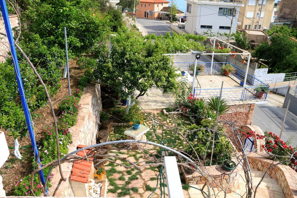 Holiday Home Ali Piqeras Εξωτερικό φωτογραφία