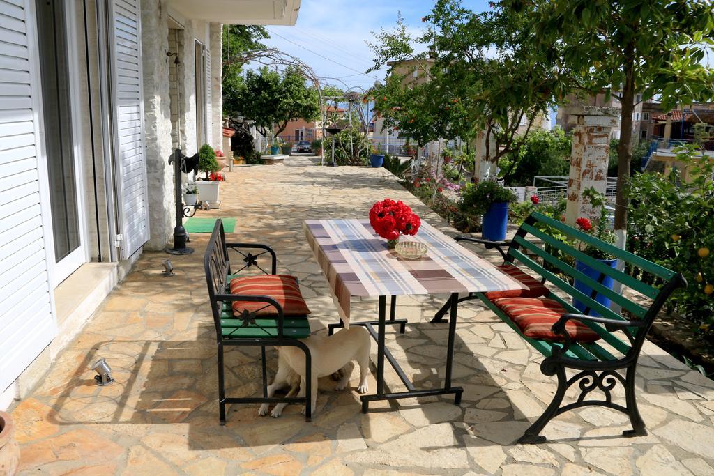 Holiday Home Ali Piqeras Εξωτερικό φωτογραφία
